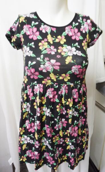 Kurzarmkleid Gr. 134/140 von YFK (4184)
